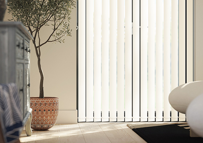 Trinity (Blackout), Off White - Vertical Blind - Image 5